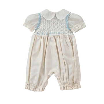 Pagliaccetto in filo di cotone e ricamo punto smock