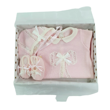 Set uscita clinica in lana fiocco in valenciennes