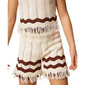 Top e Shots Girl in maglia con zig zag