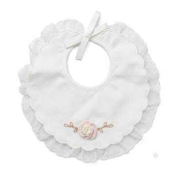 Bavetta con pizzo e fiore ricamato