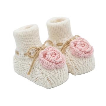 Scarpetta babbuccia in lana rosa 3D