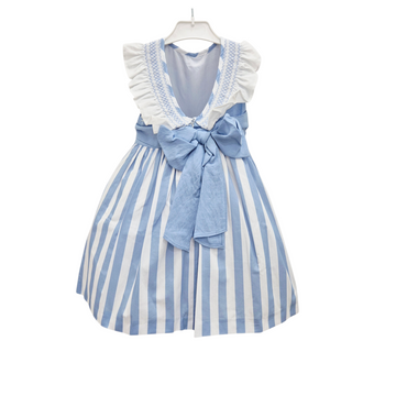 Abito Bambina con ricamo punto smock celeste